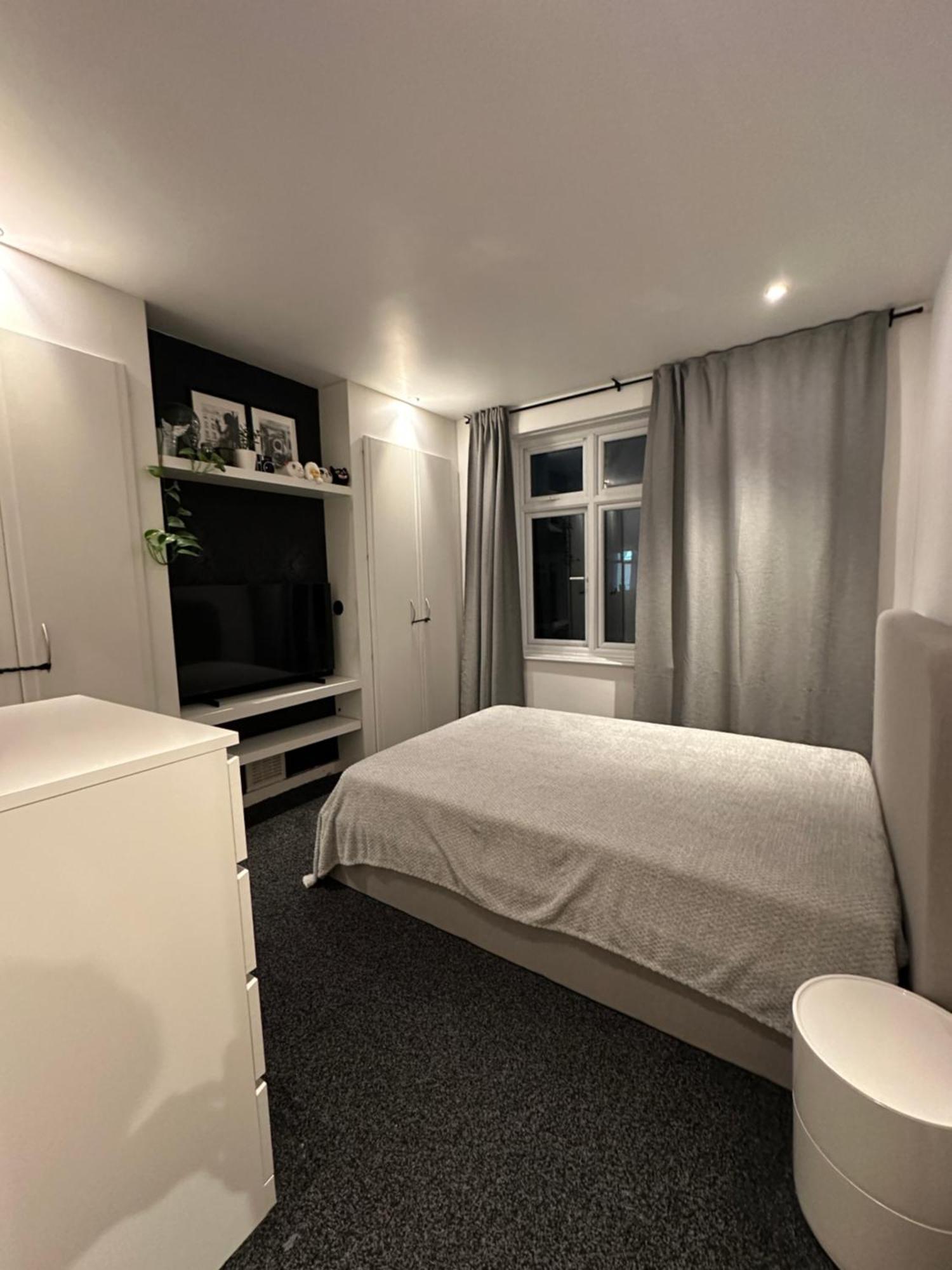 Luxury Bedroom Excel ロンドン エクステリア 写真